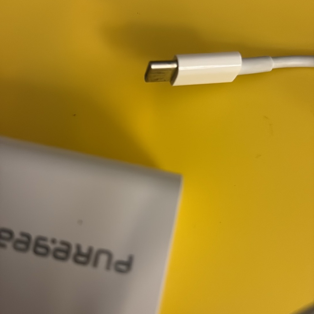 iPhone 14 and below (NOT for 15 or 16). PureGear White USB Charger with Cable. - Picture 2 of 4